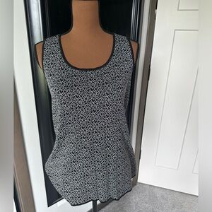 ST. JOHN Knit Heart Print Black & White Sleeveless Tank Top Wool Blend small